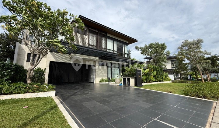 Rumah Dikelilingin Kawasan Golf Exclusive Mewah Cimanggis Cibubur