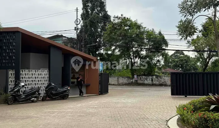 Rumah di Cinangka Depok Modern 3 Lantai Attic Room di Cluster Eksklusif Dekat dengan Pintu Tol 2