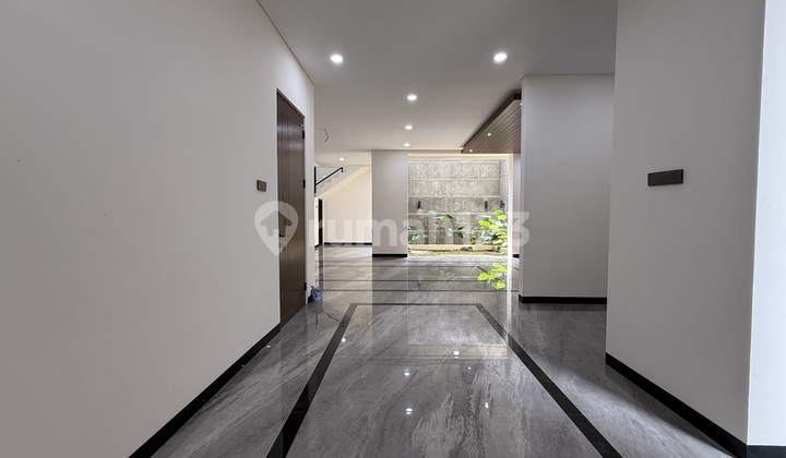 Pejaten Cluster Mewah 3 Lantai Lokasi Strategis Jakarta Selatan 2