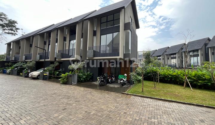 Exclusive Cluster 3 Lantai Full Fasilitas Siap Huni