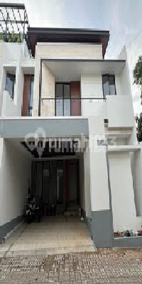 Rumah Mewah Modern Tropis Cinere Utama 2