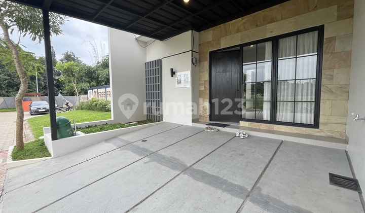 Rumah 2 Lantai+Attic Room Dekat Pintu Tol Cimanggis 2