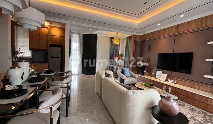 Rumah Mewah Dikawasan Cibubur Rumah Mewah Dikawasan Cibubur