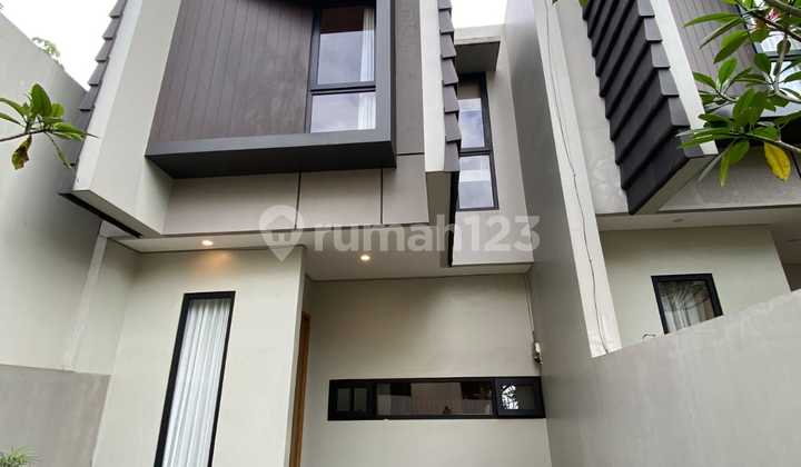2-Storey Ready-to-Occupy House in Serpong Near Toll Gate 2