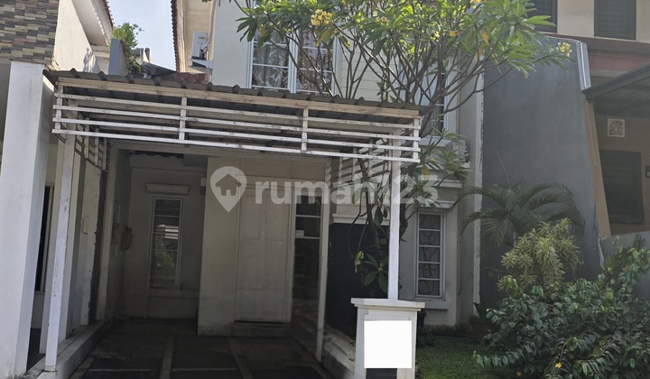 Ready-to-Occupy House in Legenda Wisata