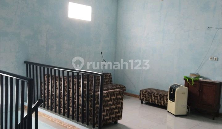 Rumah Lantai Pinggir Tol Juanda 2