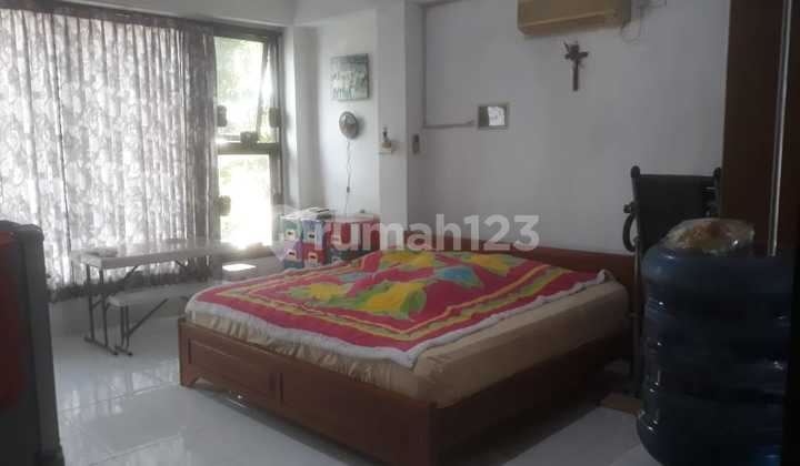 Only One Unit Left: Affordable Shop House in Culinary Business Area Near Wong Solo Renon Bali for Sale 2