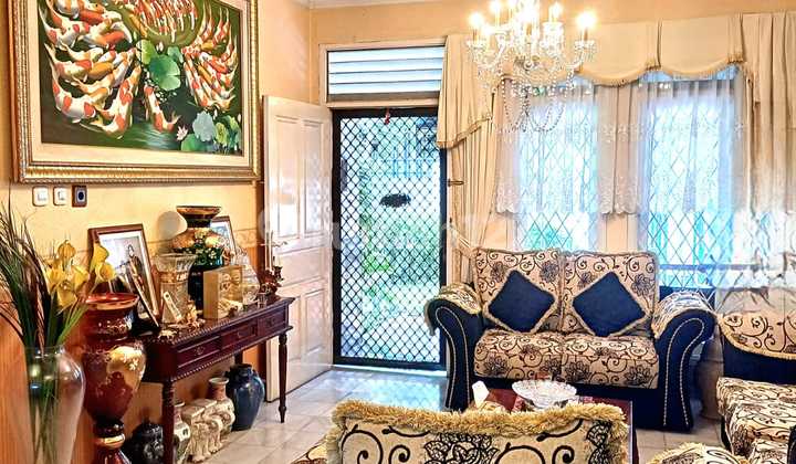 Luxury House for Sale in Tanah Kusir Almost Fully Furnished 2