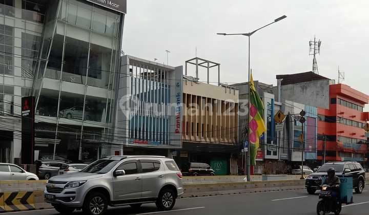 Ruko Dijual Tomang 3 Lantai Urgent Harga Nego