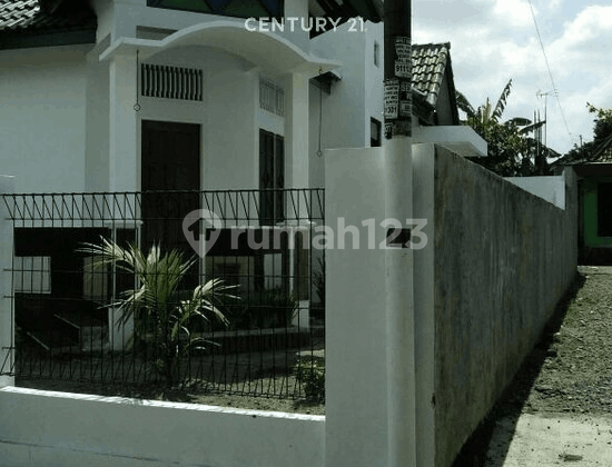 Rumah Bonus Tanah Dg LT 570 M2 di Concat untuk Kos atau Homestay