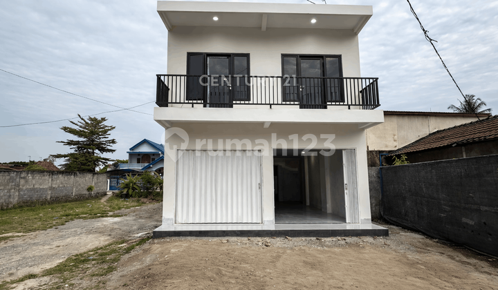 2-Storey Shop House by the Roadside Near Pasar Stan Maguwoharjo 1