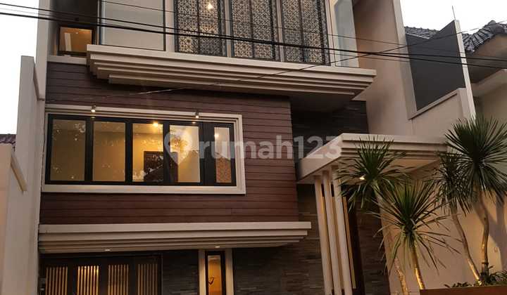 A073. Dijual Rumah Baru Modern Minimalis Galaxy Bumi Permai - Araya 1