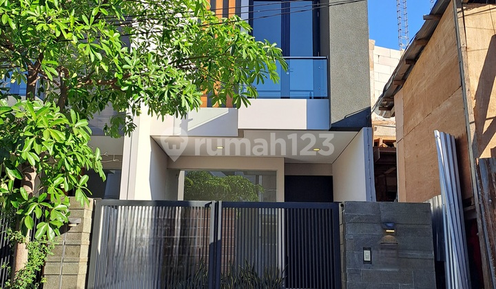 A078. Dijual Rumah Baru Gress Minimalis Modern Manyar Jaya A078. Dijual Rumah Baru Gress Minimalis Modern Manyar Jaya