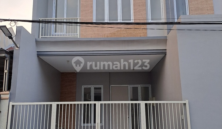 A018. Dijual Rumah New Minimalis Modern Pondok Candra, Waru, Sidoarjo A018. Dijual Rumah New Minimalis Modern Pondok Candra, Waru, Sidoarjo