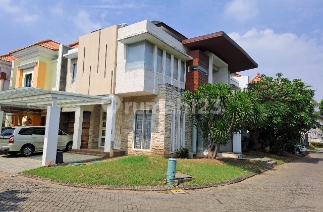 A027. Dijual Rumah Baru, Bagus, Siap Huni Jemursari Regency