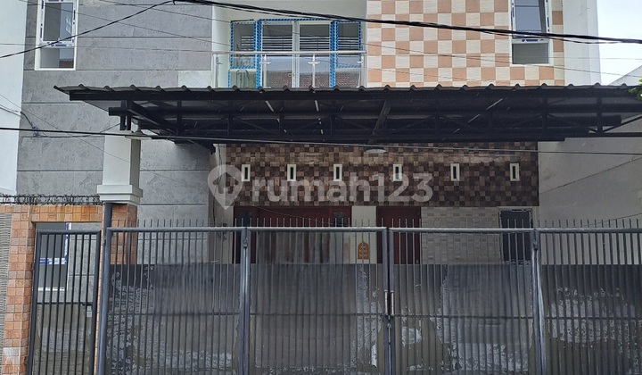 A041. Dijual Rumah Baru Gress bisa untuk Kost2an Pondok Tjandra A041. Dijual Rumah Baru Gress bisa untuk Kost2an Pondok Tjandra