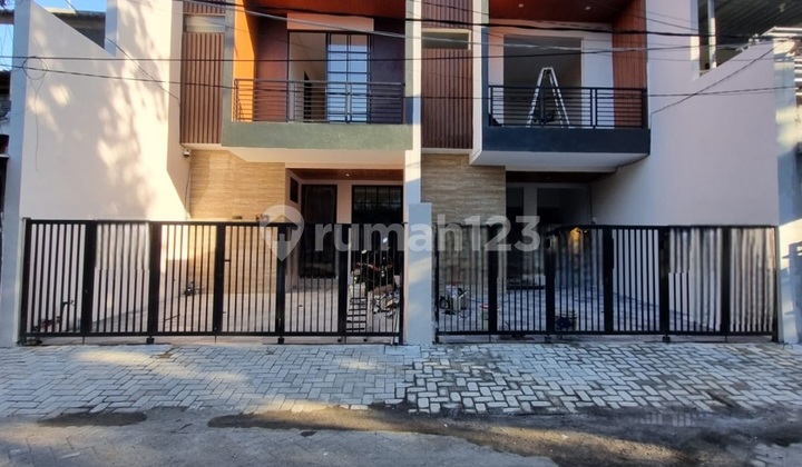 A097. Dijual Rumah Baru Scandinavian Model - Rungkut Mapan