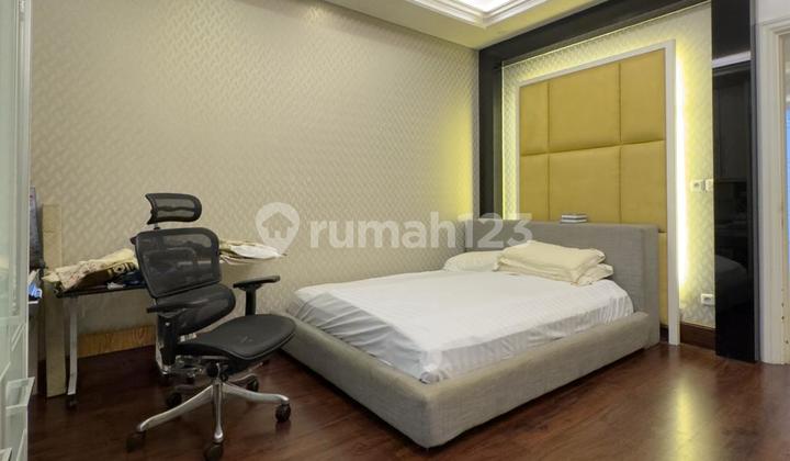 Dijual Rumah Pondok Indah Lokasi Strategis 2