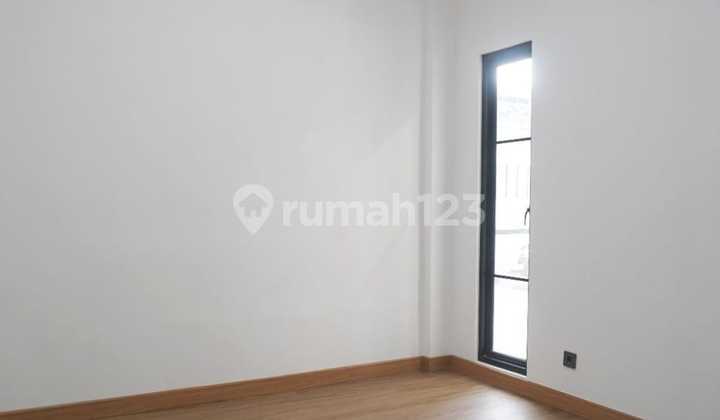 *Dijual Rumah Siap Huni 1,5 Lantai di Perum Duta Lestari