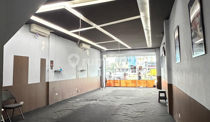 3-Storey Shop House Beside Mall SMS at Boulevard Gading Serpong 2