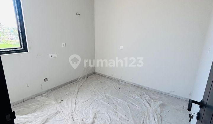 Rumah Mewah Baru di Pinggir Kota Jogja, 17 Menit ke Titik Nol Kilometer 2
