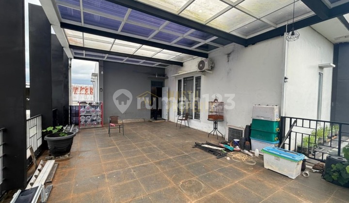 Rumah Mewah 2 Lantai Full Furnished - Lokasi Super Strategis 2