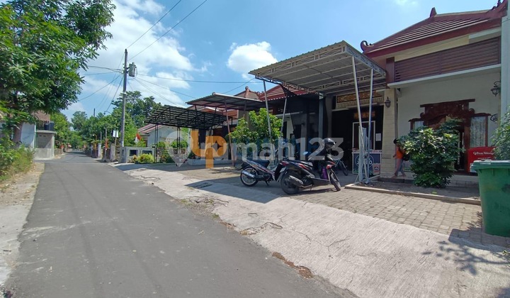 3-Bedroom House with SHM in Bugisan, Prambanan 2