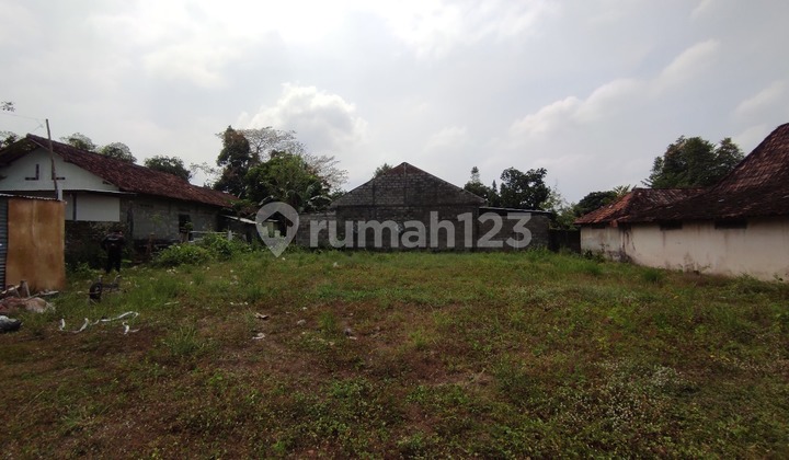 Tanah Kavling SHM Pekarangan Dekat Kampus Uii Sleman Tanah Kavling SHM Pekarangan Dekat Kampus Uii Sleman