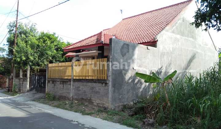 Comfortable Residence in a Beautiful Environment at Wates Kulonprogo - Ready to Occupy 2