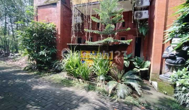 Rumah Eksklusif 2 Lantai Dekat Jogja Bay & Kampus 2