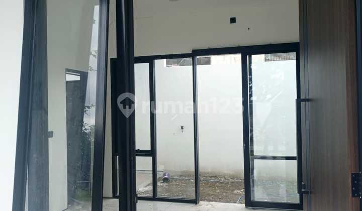 For Sale Luxury Home in Exclusive Cluster, Near Gadjah Mada University & Jogja City Mall 2