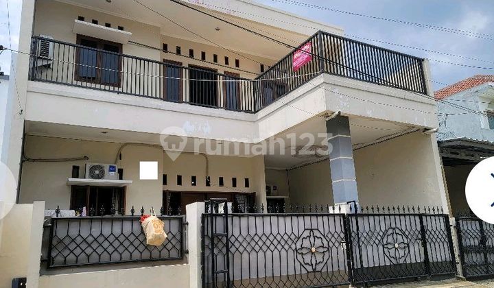 Rumah Siap Huni 2 Lantai di Harapan Indah Bekasi. Rumah Siap Huni 2 Lantai di Harapan Indah Bekasi.