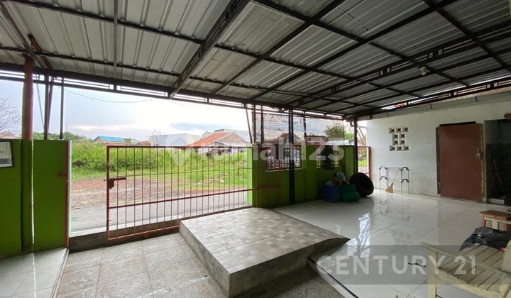 Ready-to-Move-In Restaurant 2