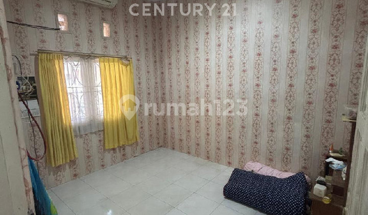 Rumah Akses Mobil Dekat Pusat Kota Tegal 2