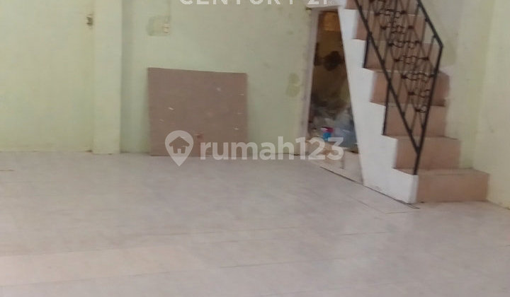 Ruko Dua Lantai Cocok untuk Usaha di Tengah Kota Tegal