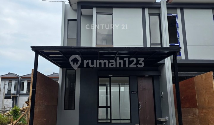 Rumah Baru 2 Lantai Lingkungan Nyaman di Tegal