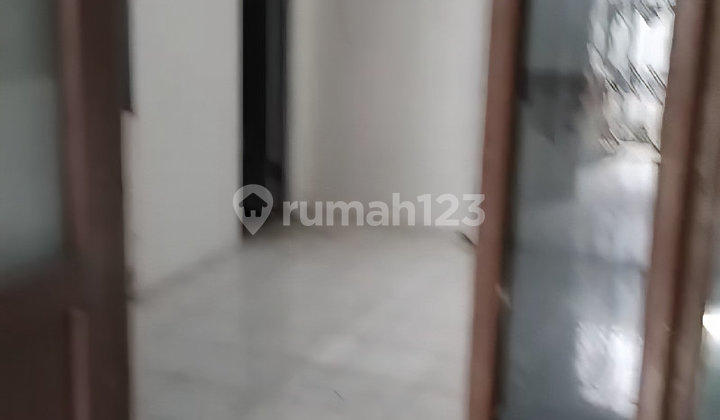 Rumah 2 Lantai Strategis di Pusat Kota Tegal 2