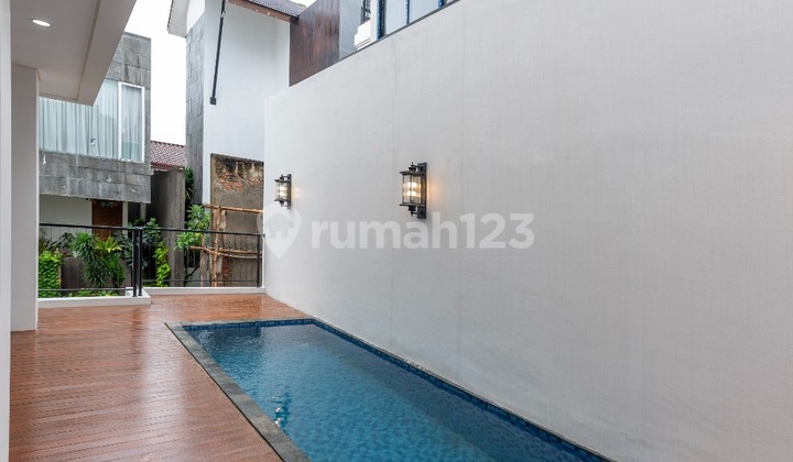 [Rumahjakartaselatan] Hanya 12 Menit Tol Cilandak