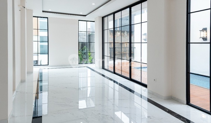 [Rumahjakartaselatan] Hanya 12 Menit Tol Cilandak