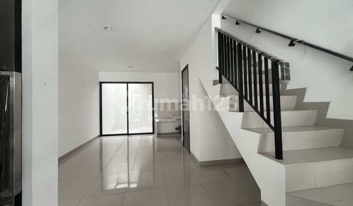 Cash / KPR - Rumah Pik2 4.5X15 Georgia (2+1 Kamar Tidur)