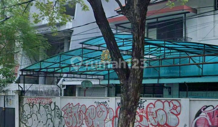 Rumah Lama 2 Lantai di Main Road Area Paling Komersil di Surabaya Raya Darmo 1