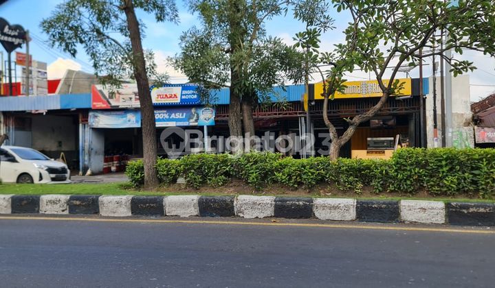 Rumah Usaha Nol Jalan cocok tuk usaha/ bisnis RAYA JENGGOLO