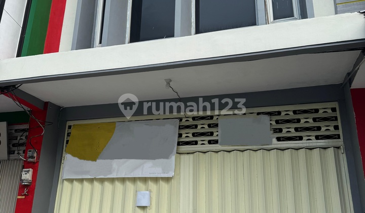 Ruko 2,5 Lantai Siap Pakai Strategis Dekat Kota Cocok untuk Usaha/ Kantor Taman Tiara