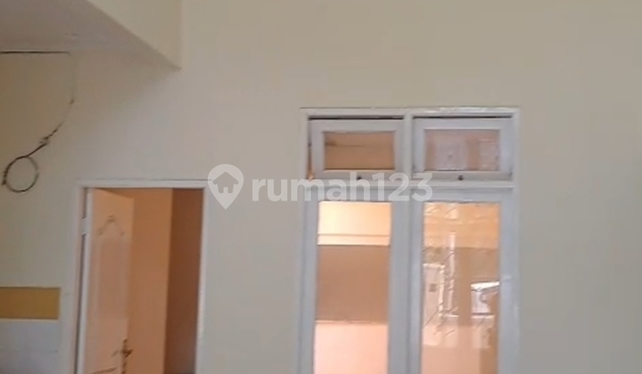 One-Story House, Zero Road Frontage, Strategic Location Near City, Ready to Occupybumi Citra Fajar 2