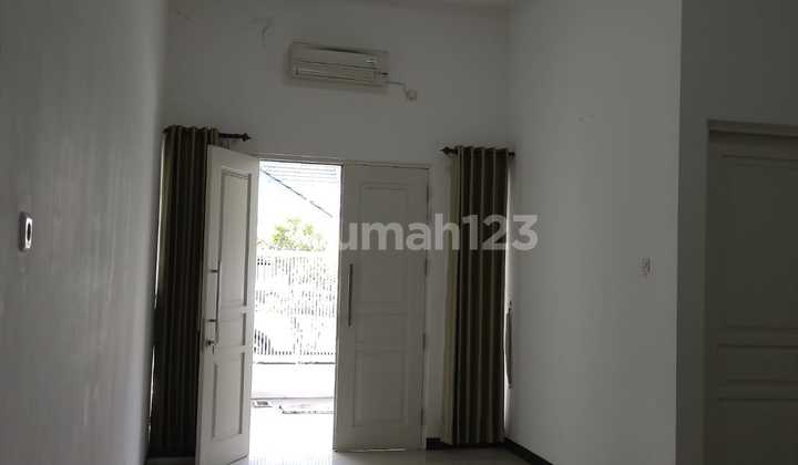 2-Story House Fully Renovated Ready to Occupy - Pondok Jati 2