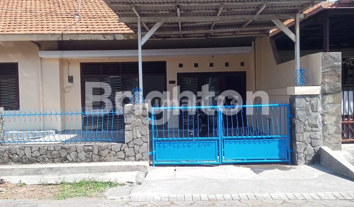 Rumah 1lantai dan Gudang dengan row jalan lebar siap huni NGAGEL Rumah 1lantai dan Gudang dengan row jalan lebar siap huni NGAGEL