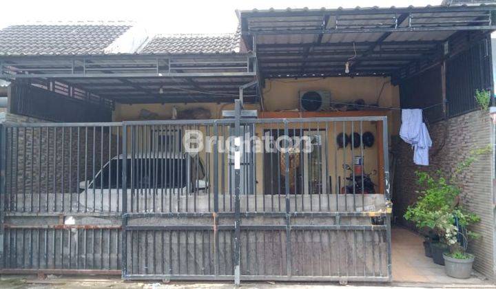 Rumah 1 lantai di lingkungan nyamanISTANA RESIDENCE 1