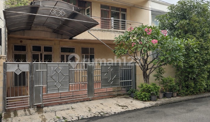 House, Flood-Free, Land Calculation in Gading Kirana, Kelapa Gading