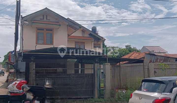 For Sale 2-Story House in Strategic Location at Jombang Bintaro Sector 9