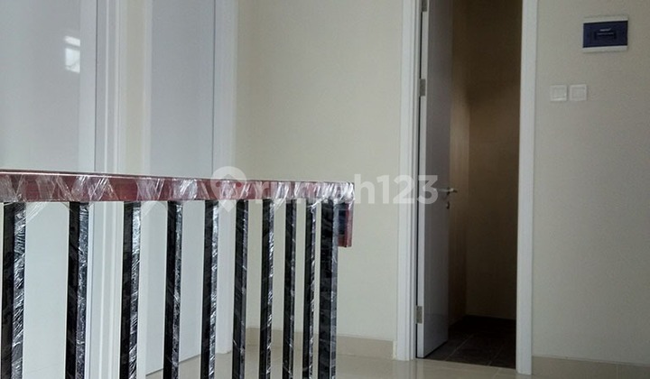 For Rent 2-Story House